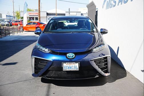2017 Toyota Mirai Base