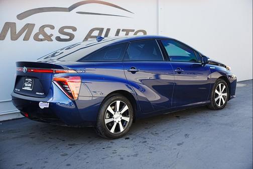 2019 Toyota Mirai Base