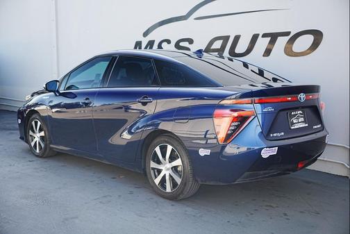 2019 Toyota Mirai Base