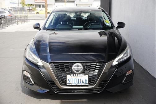 2020 Nissan Altima SR FWD