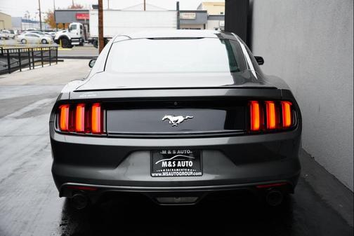 2016 Ford Mustang EcoBoost