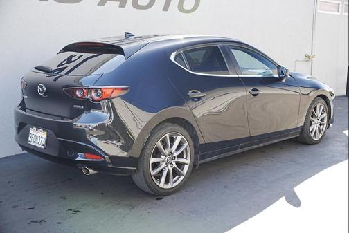2019 Mazda Mazda3 FWD w/Preferred Package