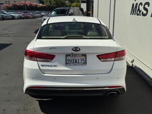2016 Kia Optima LX