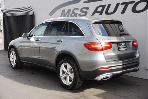 2018 Mercedes-Benz GLC 300 Base