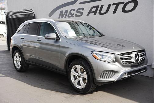 2018 Mercedes-Benz GLC 300 Base