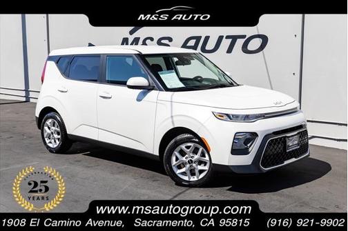 2022 Kia Soul LX