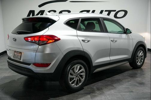 Molten Silver 2018 Hyundai TUCSON SEL Plus