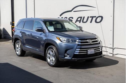 2017 Toyota Highlander Limited