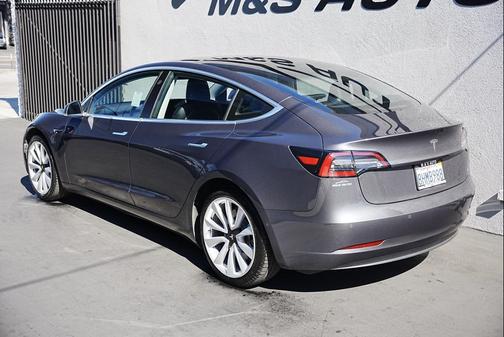 2018 Tesla Model 3 Mid Range