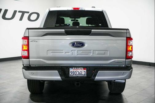 Iconic Silver Metallic 2022 Ford F-150 XL