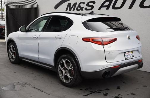 2022 Alfa Romeo Stelvio Ti