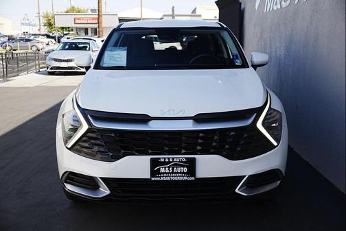 2024 Kia Sportage LX