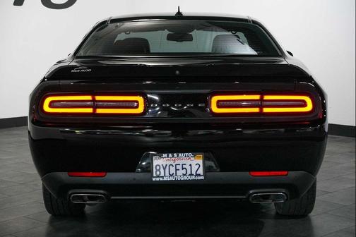 Pitch Black Clearcoat 2021 Dodge Challenger SXT