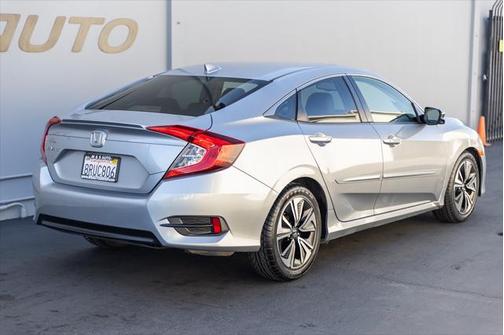 2018 Honda Civic EX-L
