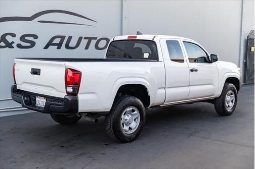 2021 Toyota Tacoma SR