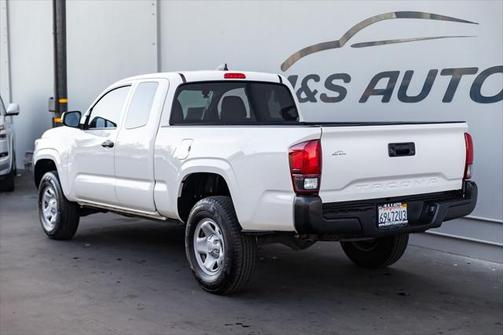 2021 Toyota Tacoma SR