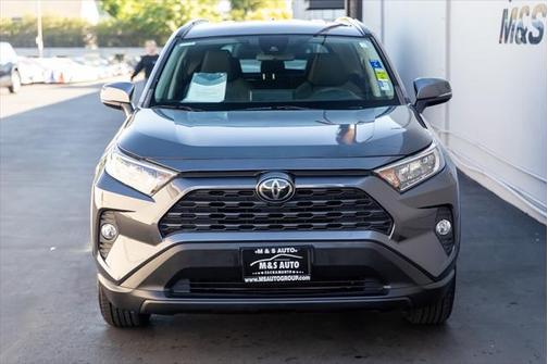 2021 Toyota RAV4 XLE