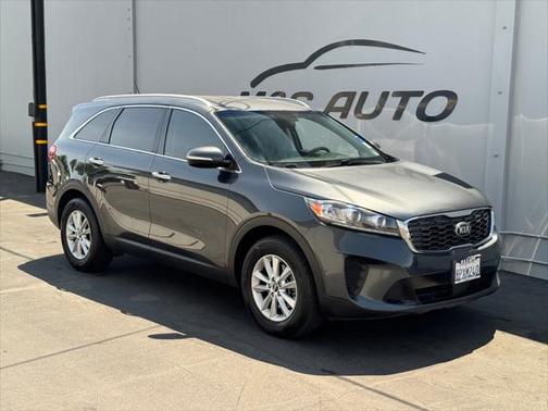 2020 Kia Sorento LX