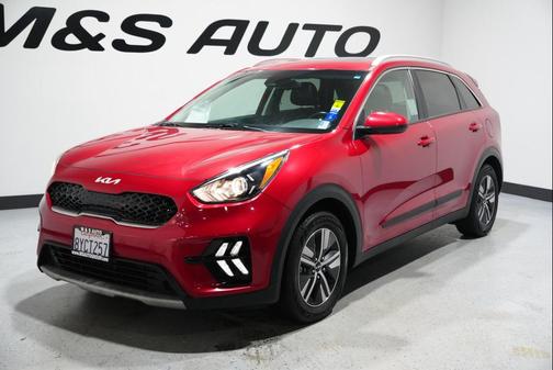 2022 Kia Niro LXS