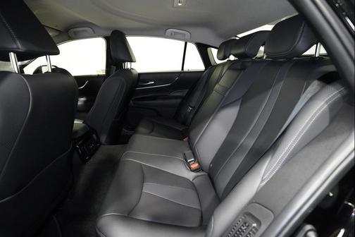 2021 Toyota Mirai Base