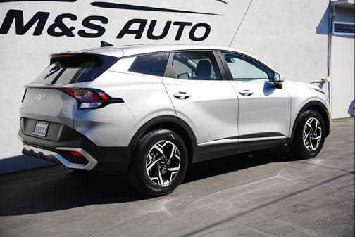 2023 Kia Sportage LX
