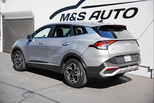 2023 Kia Sportage LX