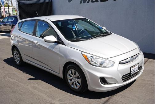 2017 Hyundai Accent SE