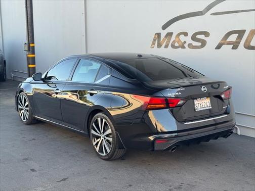 2020 Nissan Altima Platinum VC-Turbo FWD