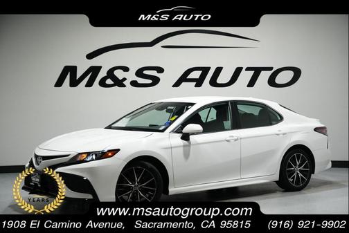 2023 Toyota Camry SE