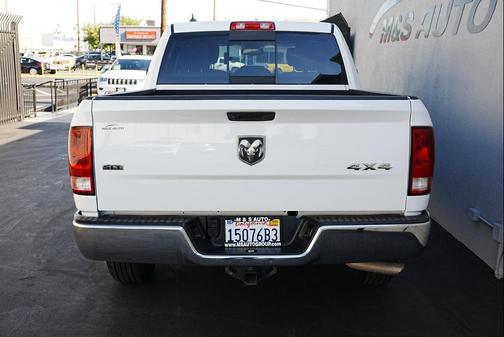 2019 RAM 1500 SLT