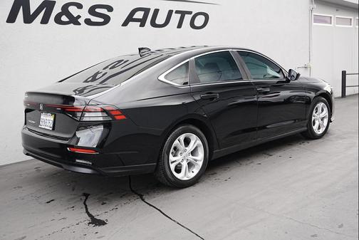 2025 Honda Accord LX 1.5T