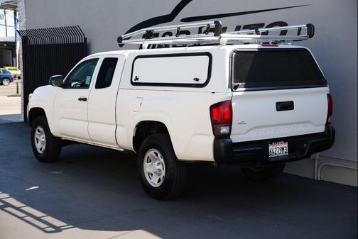 2021 Toyota Tacoma SR