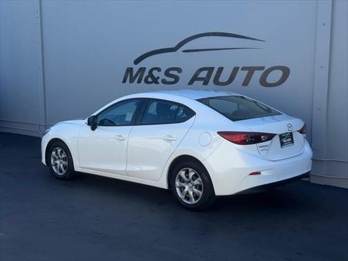 2016 Mazda Mazda3 i Sport