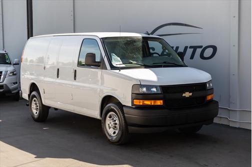 2022 Chevrolet Express 3500 RWD 3500 Regular Wheelbase WT