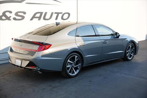 2022 Hyundai SONATA SEL Plus