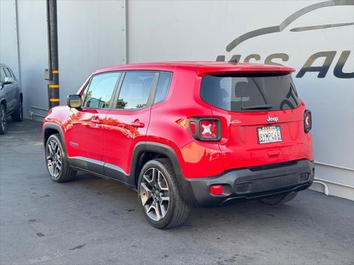 2020 Jeep Renegade Jeepster FWD