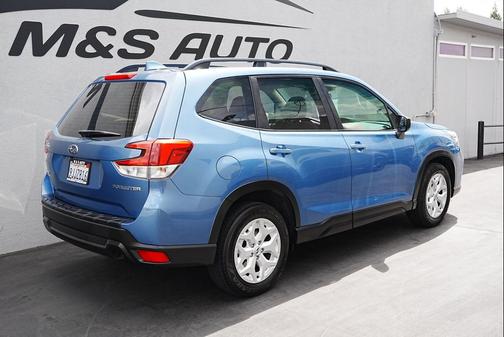 2019 Subaru Forester Base
