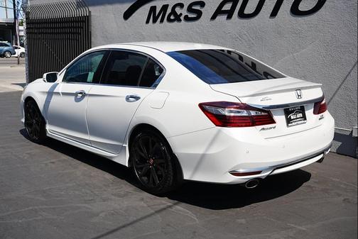 2017 Honda Accord Touring V6