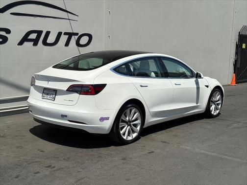 2018 Tesla Model 3 Long Range