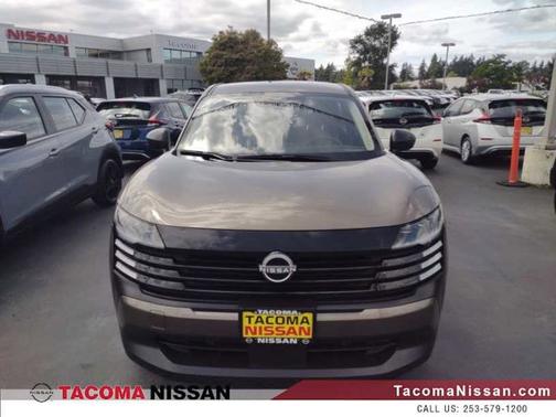 2025 Nissan Kicks S
