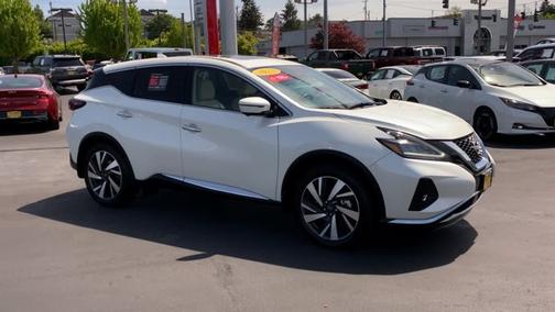 2023 Nissan Murano SL