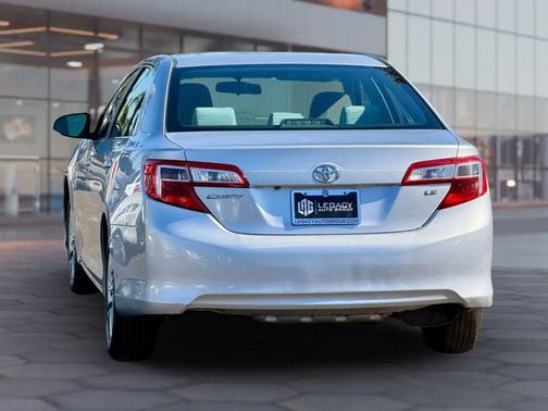2014 Toyota Camry LE