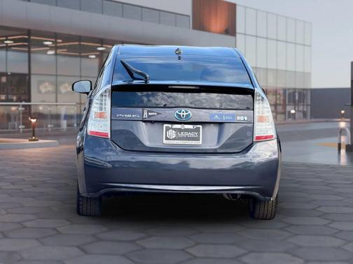 2011 Toyota Prius IV