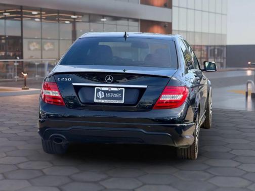 2013 Mercedes-Benz C-Class Luxury
