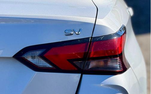 2021 Nissan Versa 1.6 SV