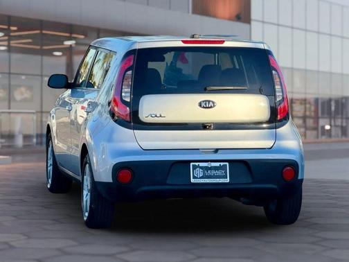 2017 Kia Soul Base