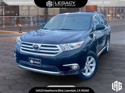2012 Toyota Highlander SE