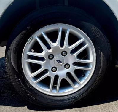 2010 Ford Focus SE