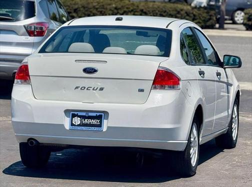 2010 Ford Focus SE