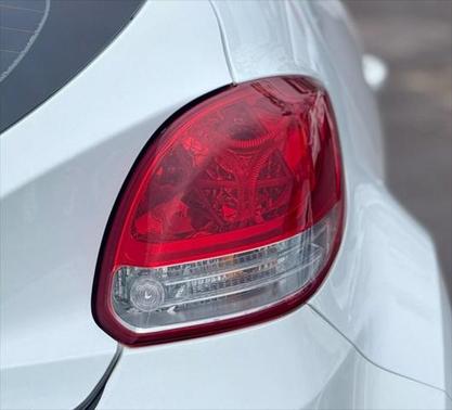 2013 Hyundai Veloster Base